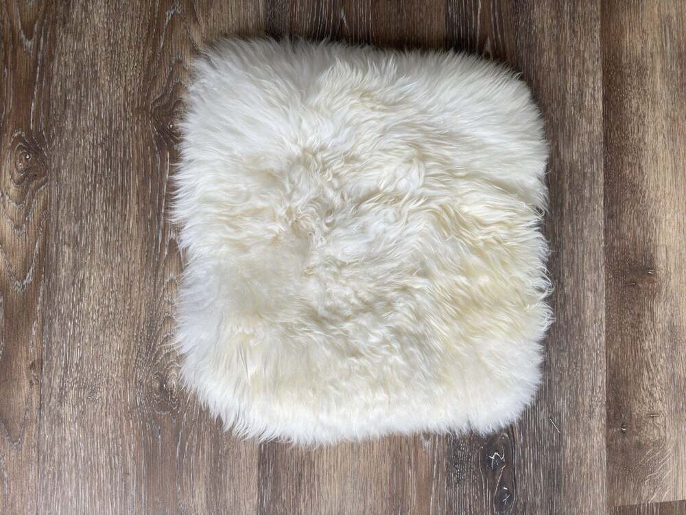⁠Snow Mountain Genuine Australian Wool Cushion Seat Pad Chair Mat Pet Bed 18x18”